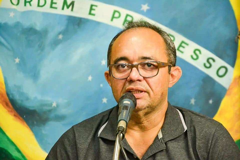 Albérisson Carlos cobra convocação de novos policiais em Pernambuco