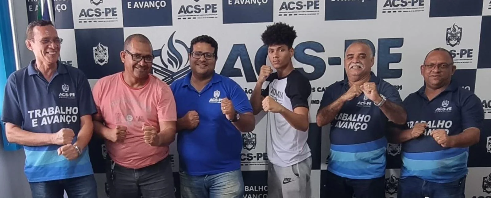 ACS-PE recebe filho de militar que participa do Campeonato Brasileiro de Karatê